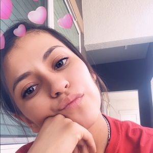 Meet your Posher, Jazmin